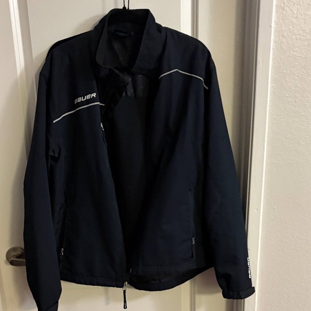 Bauer Men's black windbreaker
